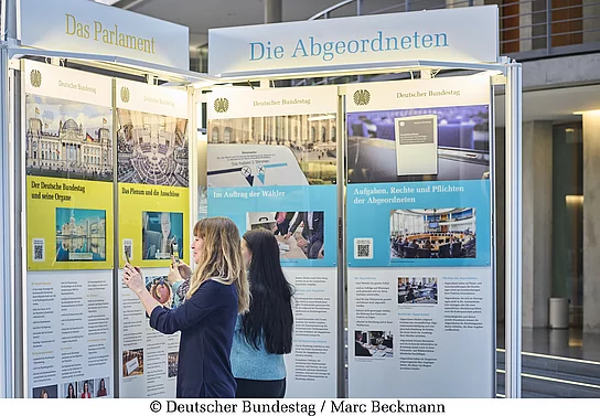 Wanderausstellung des Deutschen Bundestages